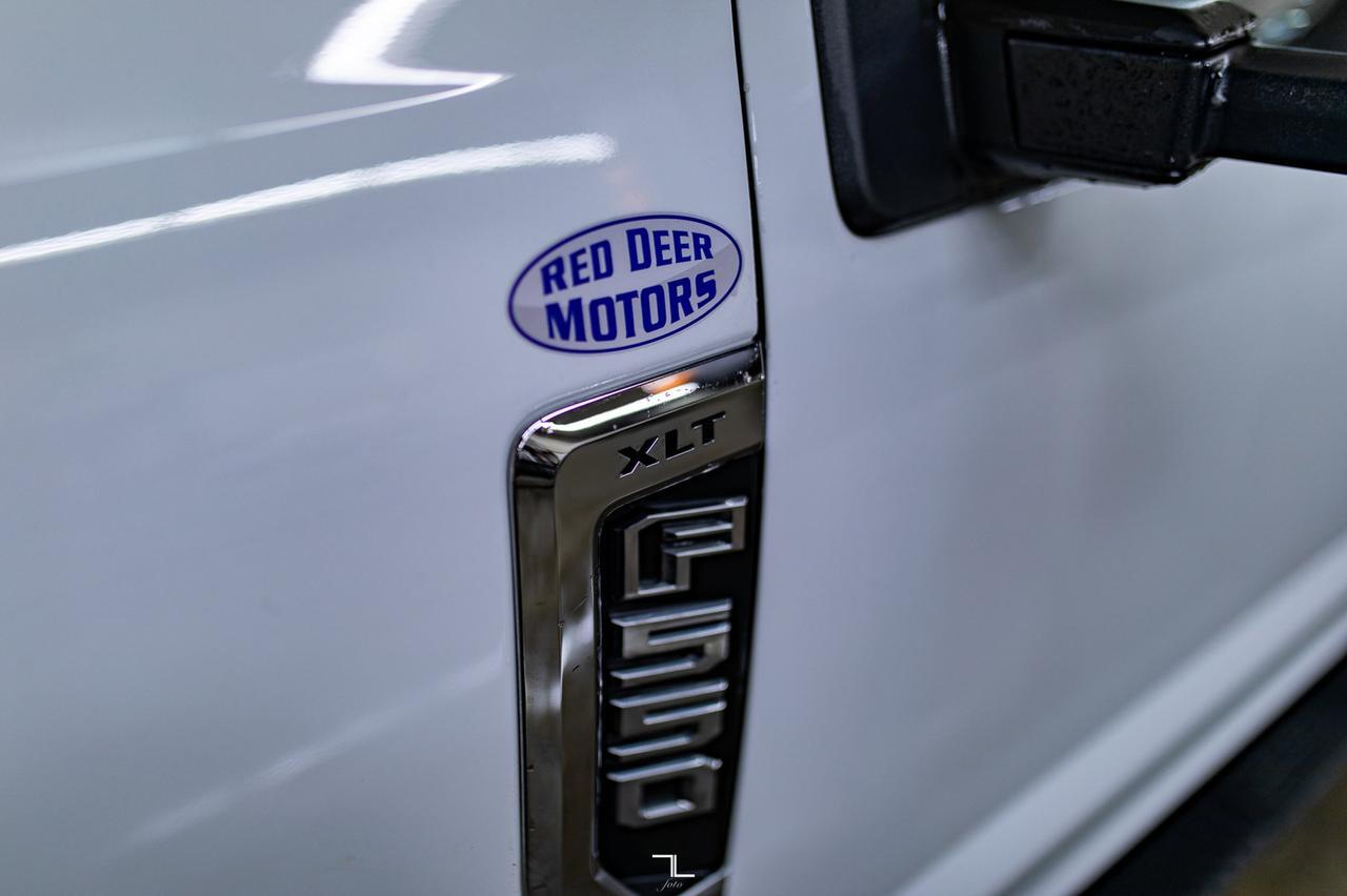 2022 Ford F-550 4x4 Super Cab XLT Dually Deck Red Deer AB