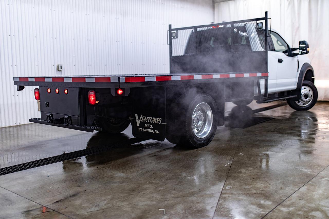 2022 Ford F-550 4x4 Super Cab XLT Dually Deck Red Deer AB