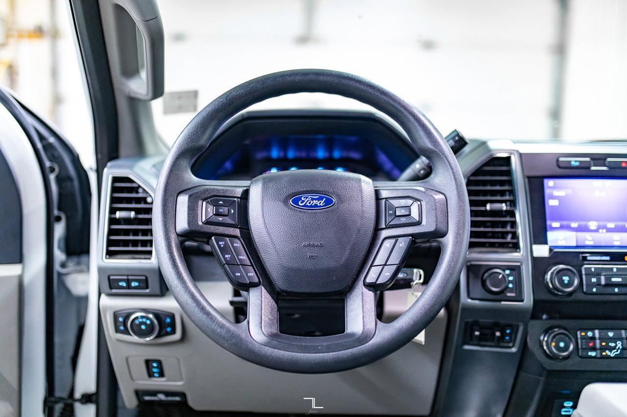 2022 Ford F-550 4x4 Super Cab XLT Dually Deck Red Deer AB