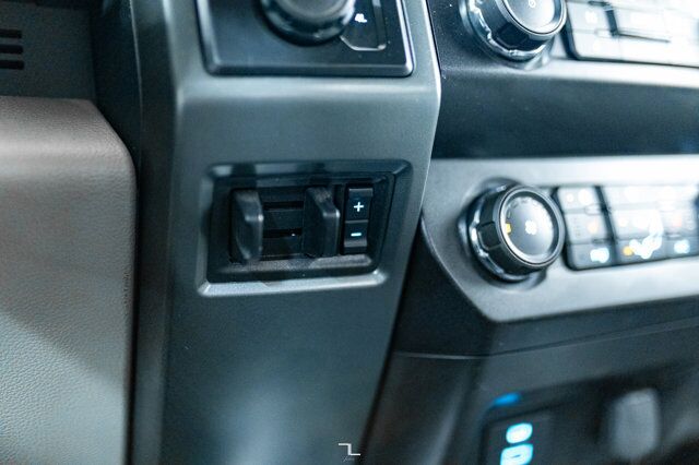 2022 Ford F-550 4x4 Super Cab XLT Dually Deck Red Deer AB