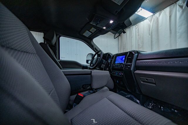 2022 Ford F-550 4x4 Super Cab XLT Dually Deck Red Deer AB