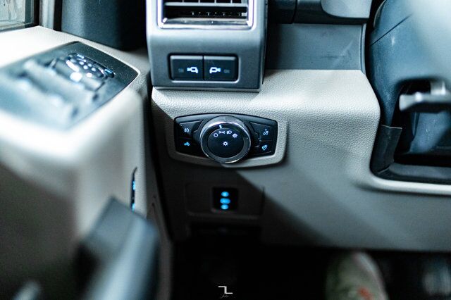 2022 Ford F-550 4x4 Super Cab XLT Dually Deck Red Deer AB