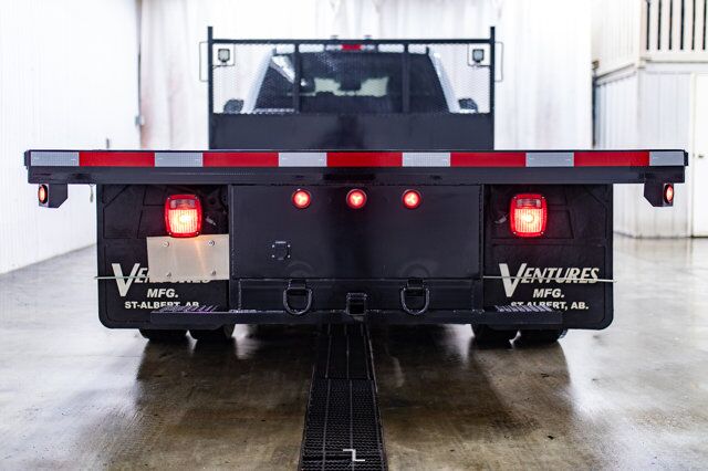 2022 Ford F-550 4x4 Super Cab XLT Dually Deck Red Deer AB