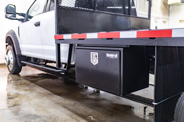 2022 Ford F-550 4x4 Super Cab XLT Dually Deck Red Deer AB