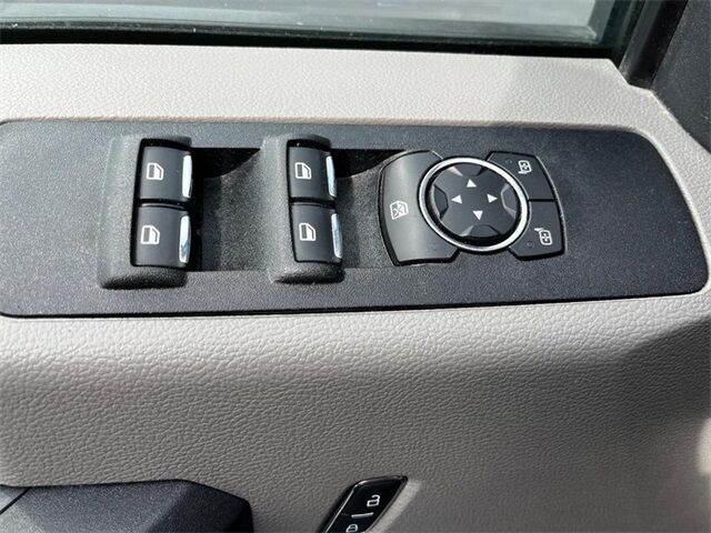 2022 Ford F-550SD XL Washington MO