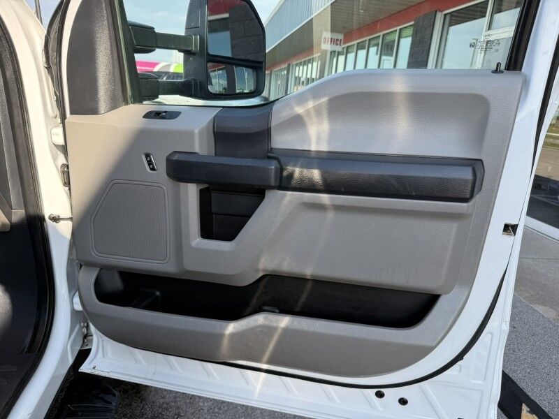 2022 Ford F-600 4x4 Diesel Flatbed 38k mi' XL Collinsville OK