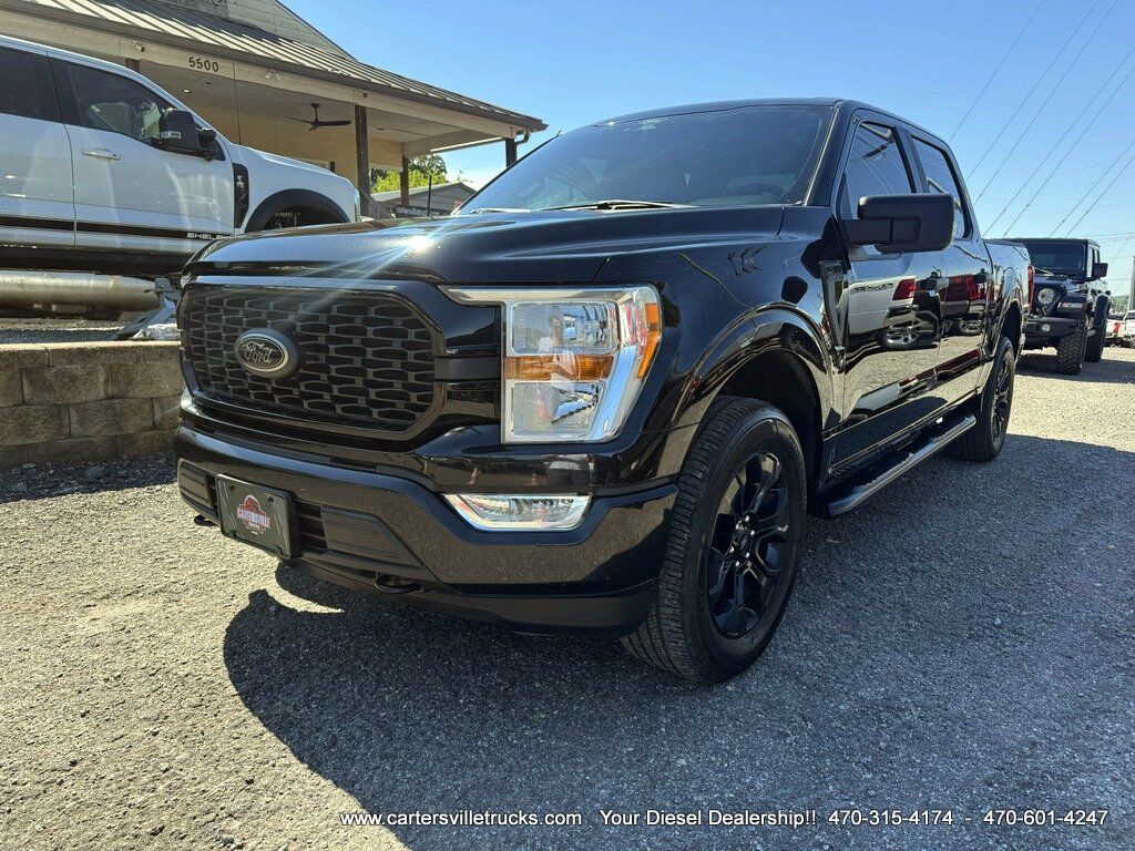 2022 Ford F150 5.0L XL STX 4X4 - BLACK APPERANCE PKG - SPORT