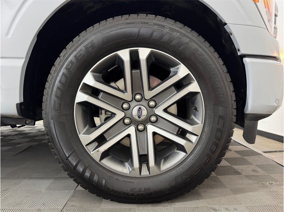 2022 Ford F150 SuperCrew Cab XL Pickup 4D 5 1/2 ft Folsom CA