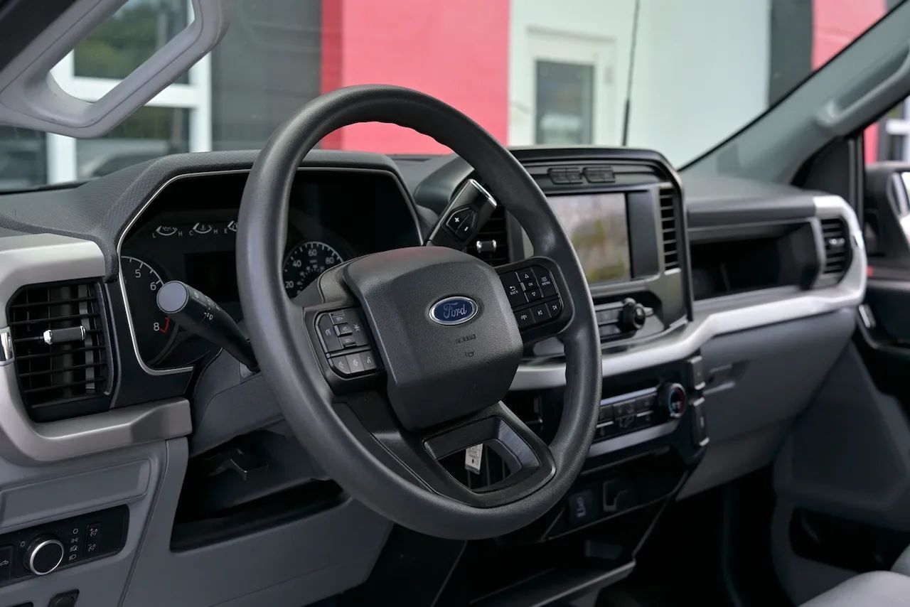 2022 Ford F150 SuperCrew Cab XL Pickup 4D 5 1/2 ft Doral FL