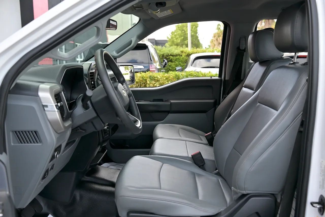 2022 Ford F150 SuperCrew Cab XL Pickup 4D 5 1/2 ft Doral FL