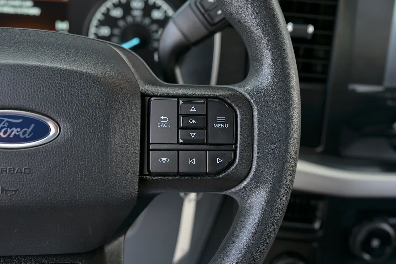 2022 Ford F150 SuperCrew Cab XL Pickup 4D 5 1/2 ft Doral FL