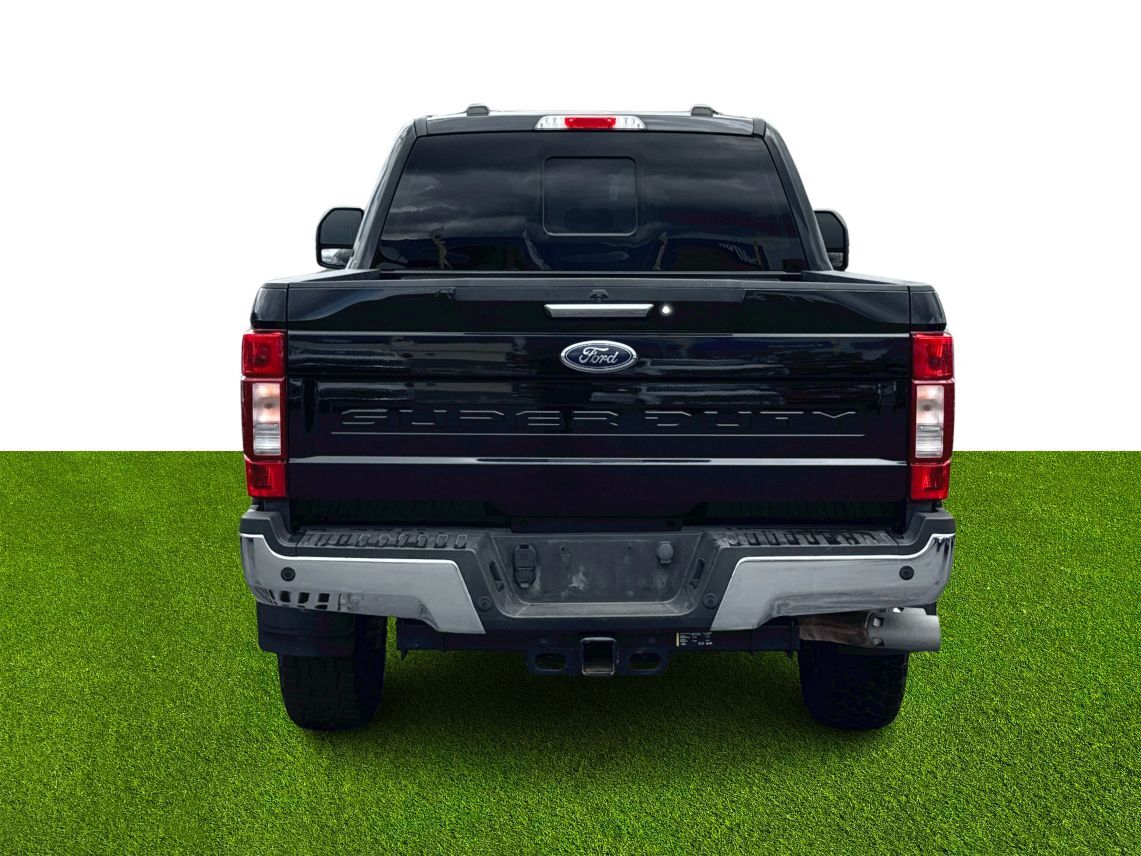 2022 Ford F250 Super Duty Crew Cab Lariat Pickup 4D 6 3/4 ft