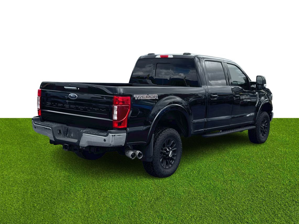 2022 Ford F250 Super Duty Crew Cab Lariat Pickup 4D 6 3/4 ft