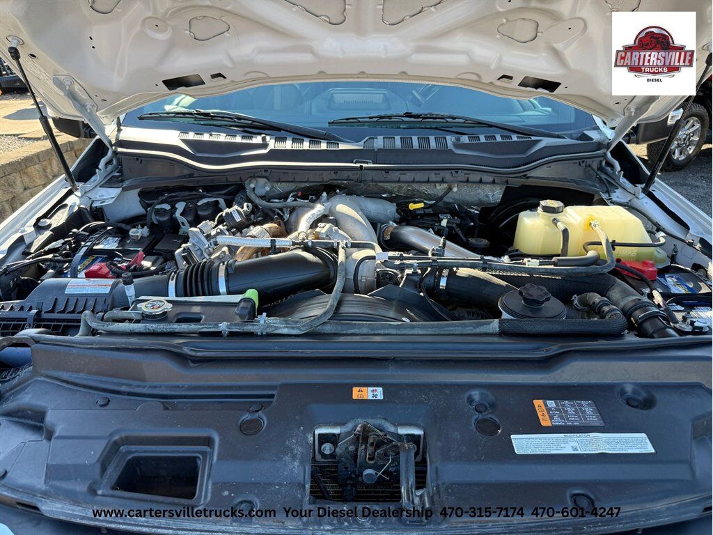 2022 Ford F350sd Platinum FX4 - ULTIMATE - BIG SCREEN - LWB Cartersville GA