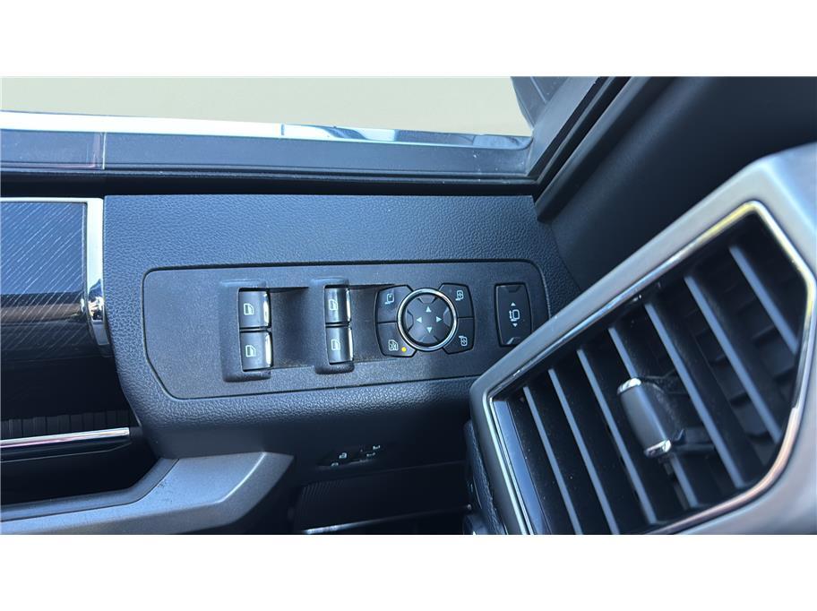 2022 Ford F450 Super Duty Crew Cab Platinum Pickup 4D 8 ft Folsom CA