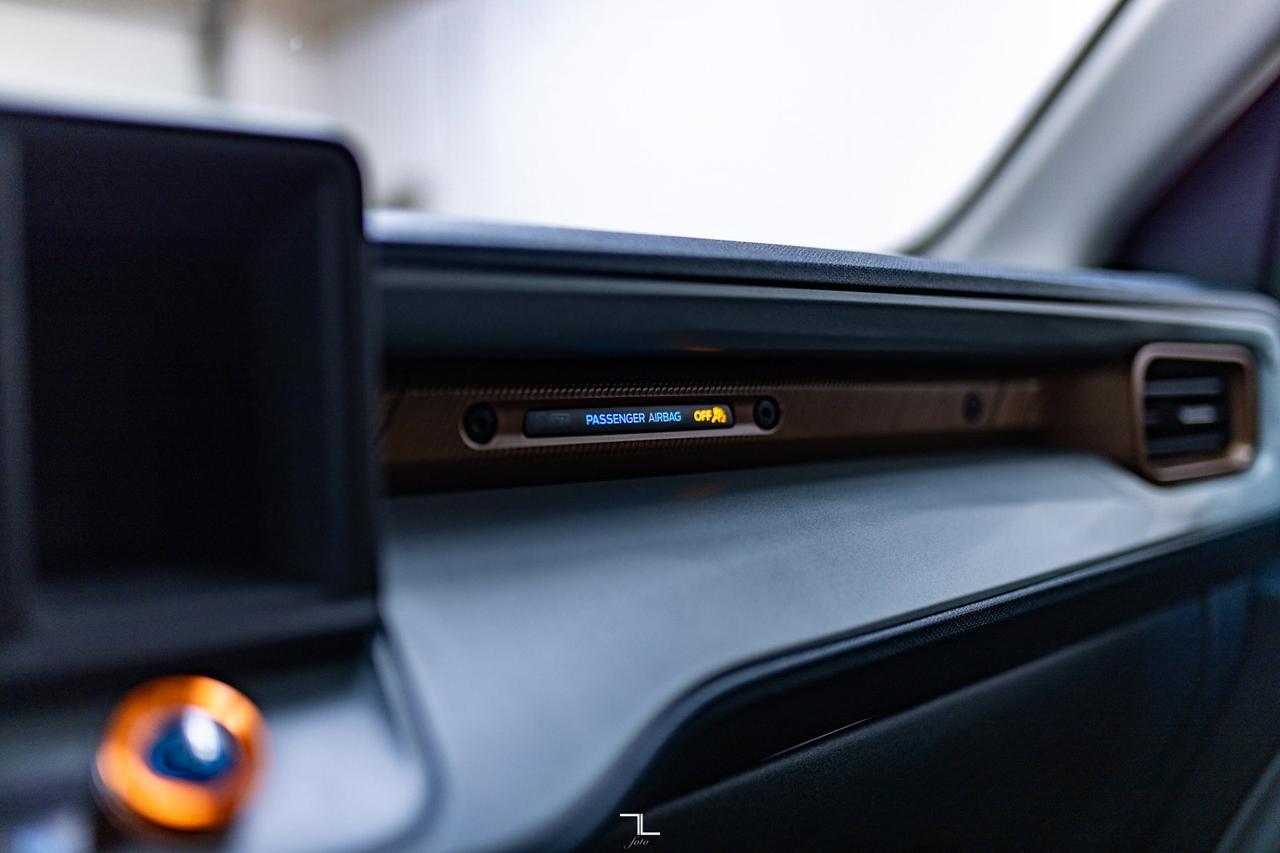 2022 Ford Maverick AWD Crew Cab Lariat FX4 Leather BCam Red Deer AB