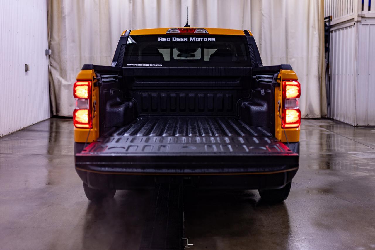 2022 Ford Maverick AWD Crew Cab Lariat FX4 Leather BCam Red Deer AB