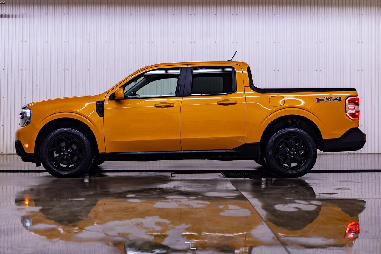 2022 Ford Maverick AWD Crew Cab Lariat FX4 Leather BCam Red Deer AB