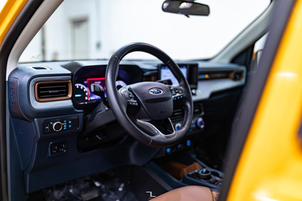 2022 Ford Maverick AWD Super Crew Lariat FX4 Leather BCam Red Deer AB