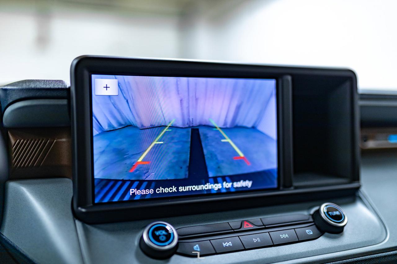 2022 Ford Maverick AWD Super Crew Lariat FX4 Leather BCam Red Deer AB