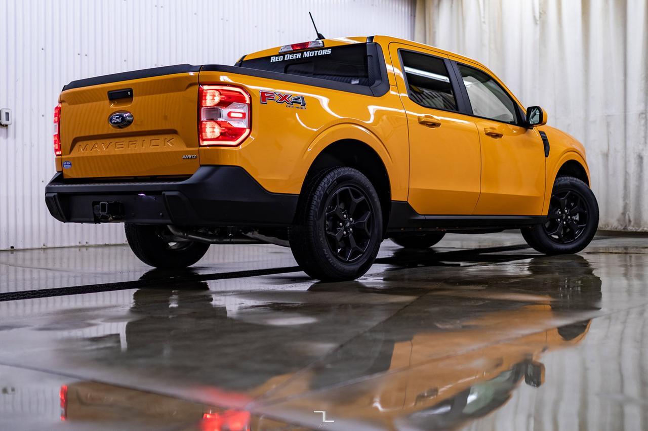 2022 Ford Maverick AWD Super Crew Lariat FX4 Leather BCam Red Deer AB