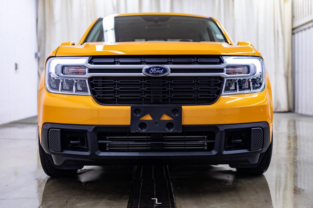 2022 Ford Maverick AWD Super Crew Lariat FX4 Leather BCam Red Deer AB