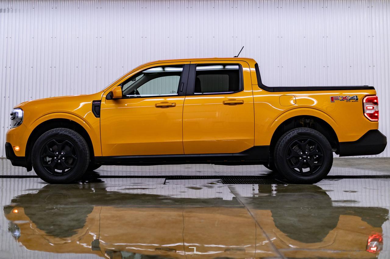 2022 Ford Maverick AWD Super Crew Lariat FX4 Leather BCam Red Deer AB