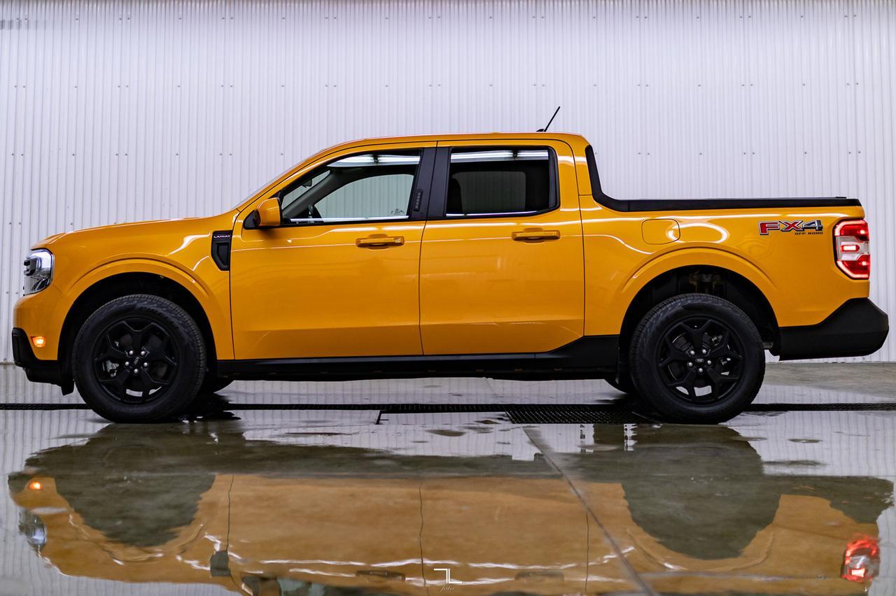 2022 Ford Maverick AWD Super Crew Lariat FX4 Leather BCam Red Deer AB