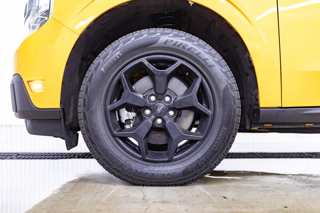 2022 Ford Maverick AWD Super Crew Lariat FX4 Leather BCam Red Deer AB