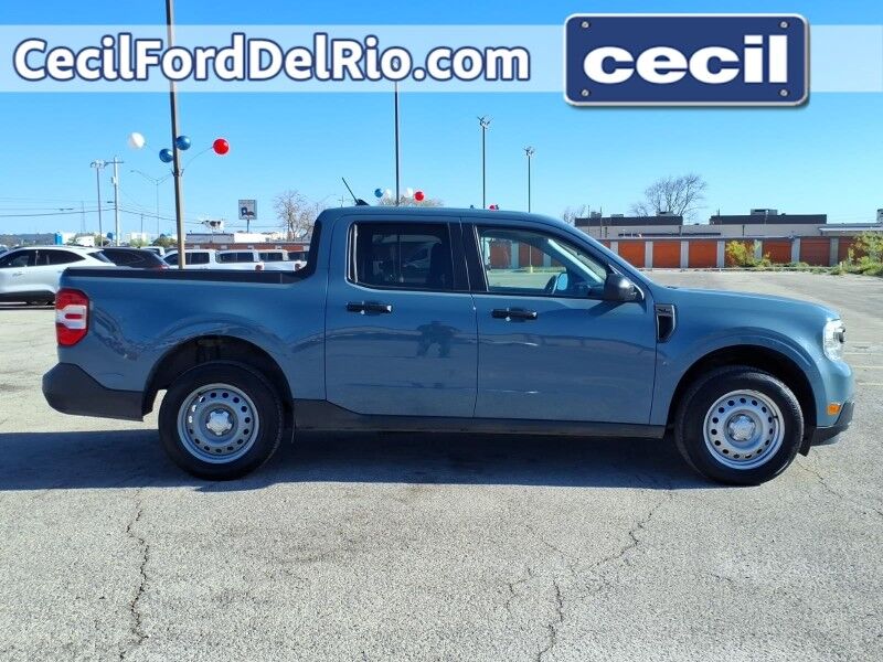 2022 Ford Maverick XL