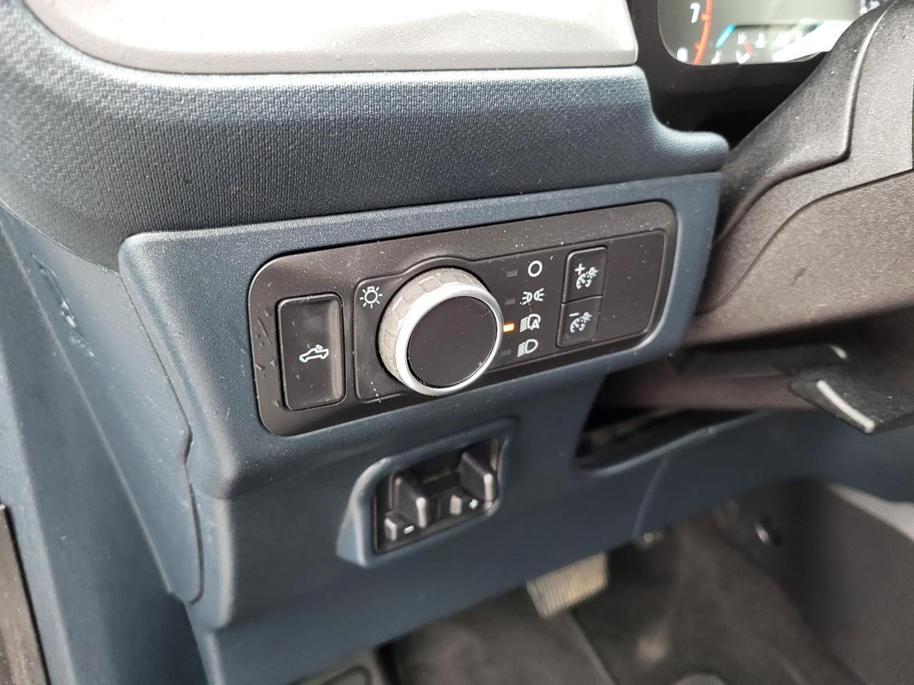 2022 Ford Maverick XL AWD SuperCrew Beeville TX