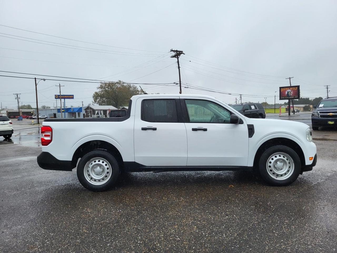 2022 Ford Maverick XL AWD SuperCrew