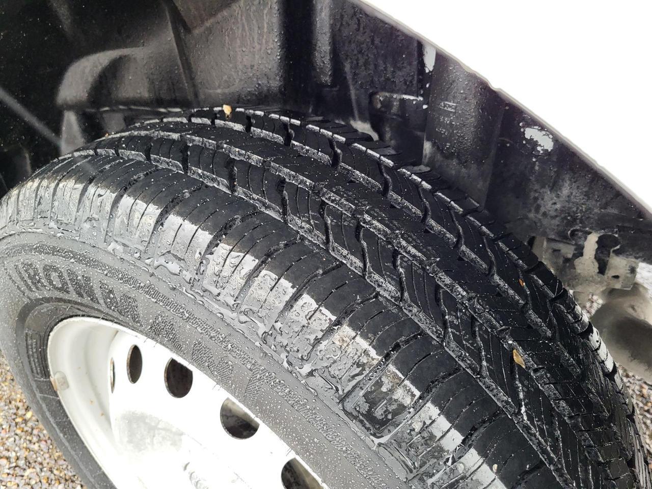 2022 Ford Maverick XL AWD SuperCrew Beeville TX