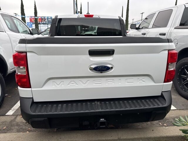 2022 Ford Maverick XL