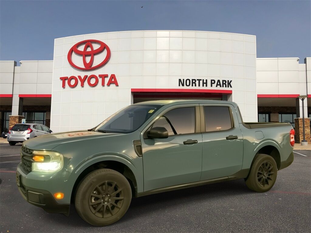 2022 Ford Maverick XL