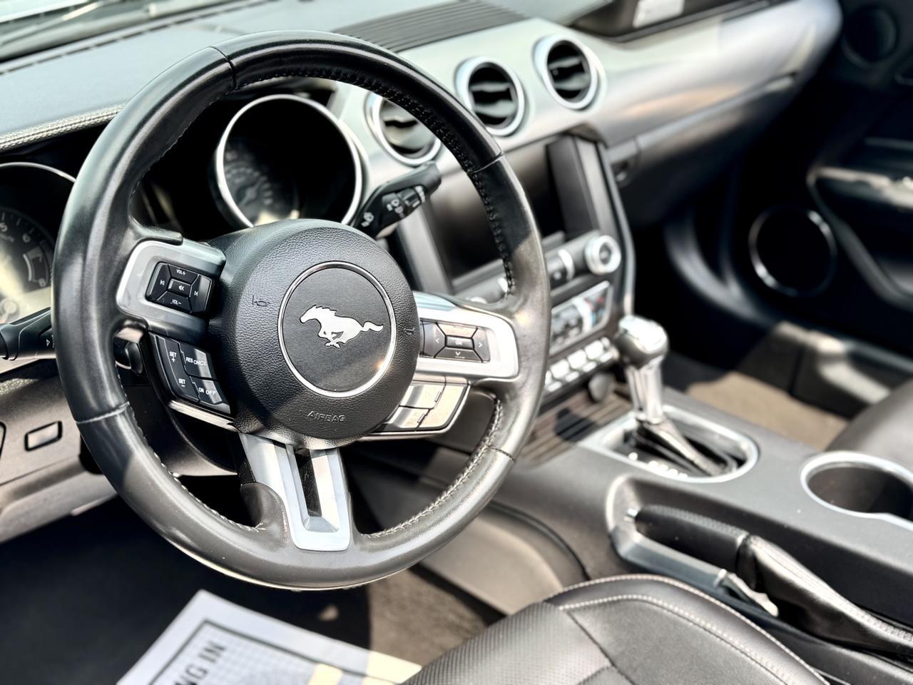 2022 Ford Mustang EcoBoost Premium Elmhurst IL