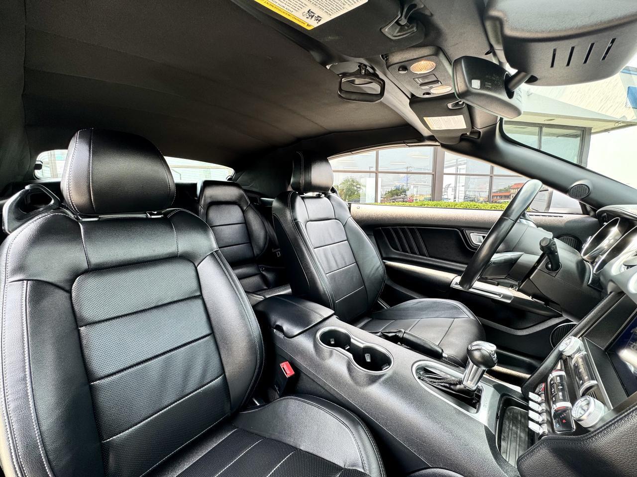 2022 Ford Mustang EcoBoost Premium Elmhurst IL