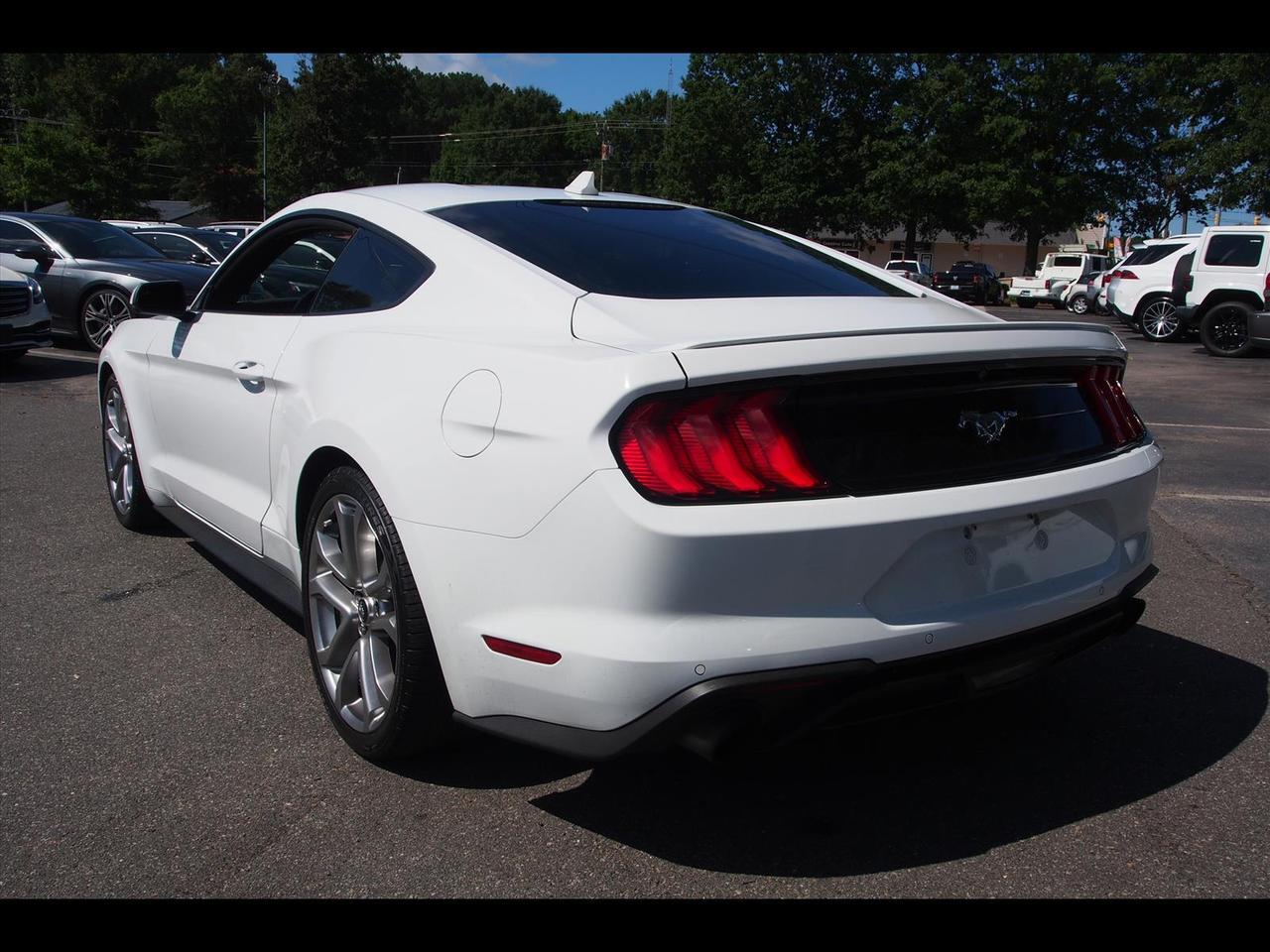 2022 Ford Mustang EcoBoost Premium