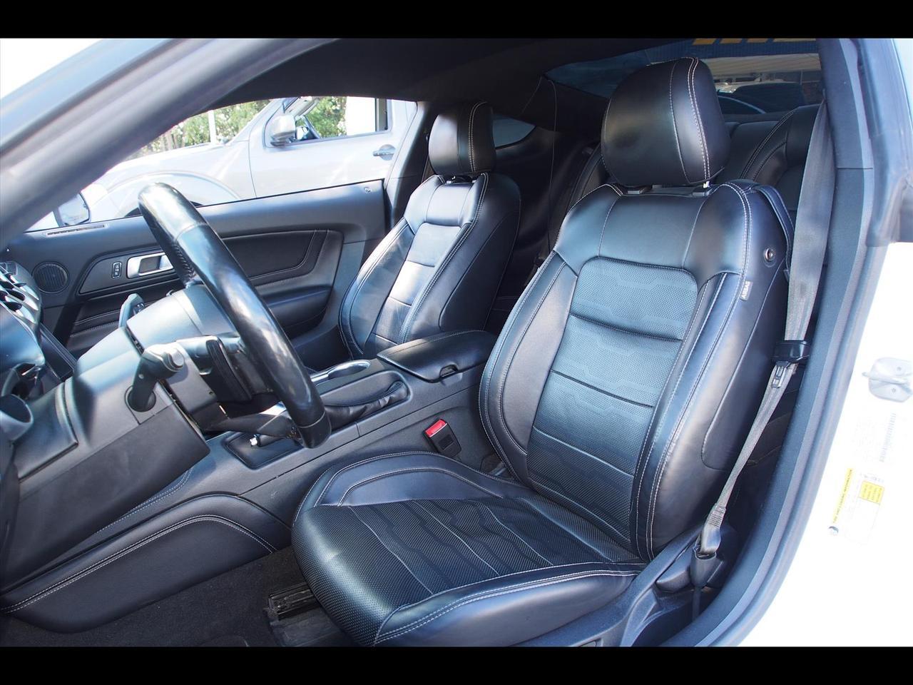 2022 Ford Mustang EcoBoost Premium