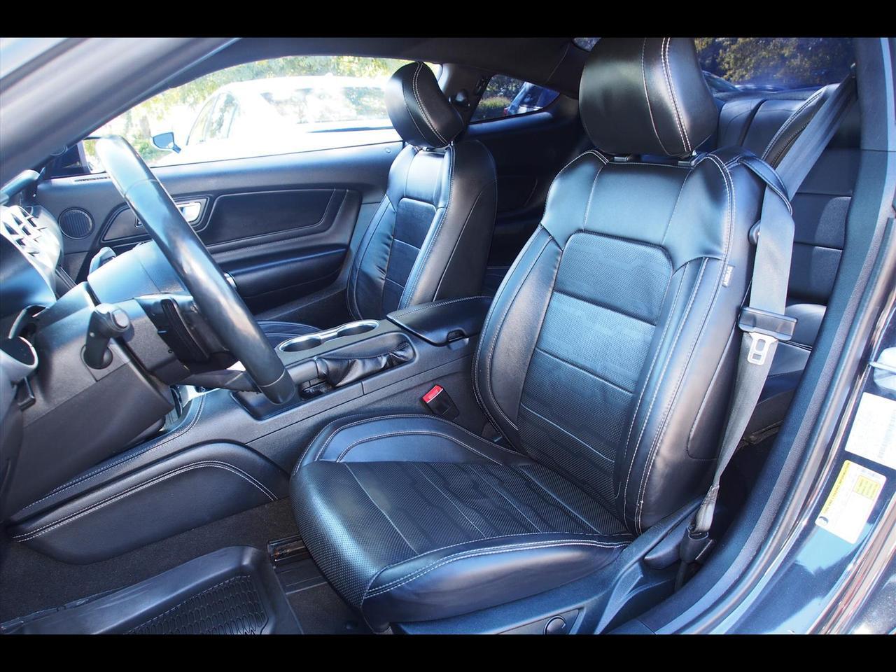 2022 Ford Mustang EcoBoost Premium
