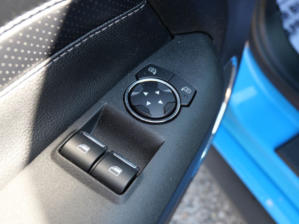 2022 Ford Mustang EcoBoost Premium Mt Pleasant MI