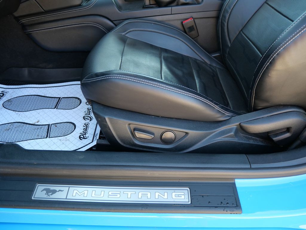 2022 Ford Mustang EcoBoost Premium Mt Pleasant MI