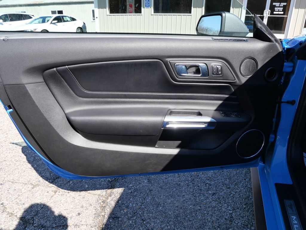 2022 Ford Mustang EcoBoost Premium Mt Pleasant MI