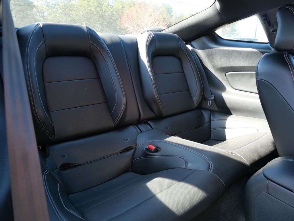 2022 Ford Mustang EcoBoost Premium Mt Pleasant MI