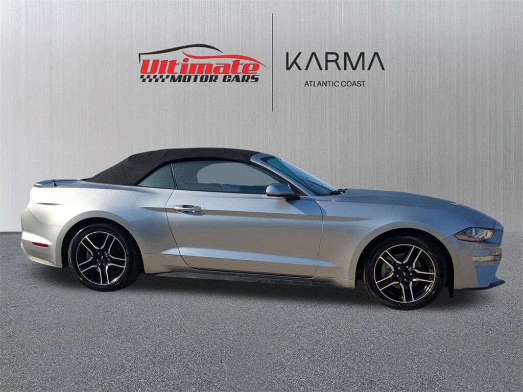 2022 Ford Mustang EcoBoost Premium