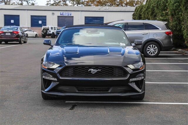 2022 Ford Mustang EcoBoost Premium