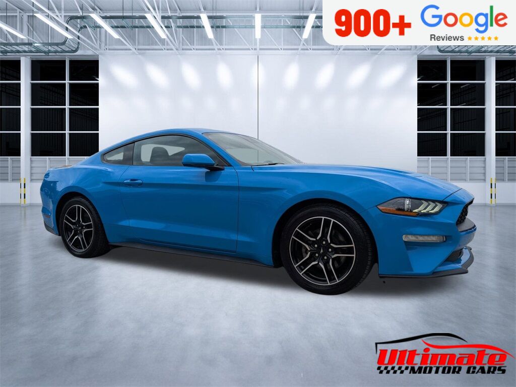 2022 Ford Mustang EcoBoost