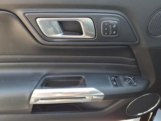 2022 Ford Mustang GT Premium  TX