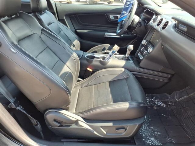 2022 Ford Mustang GT Premium  TX