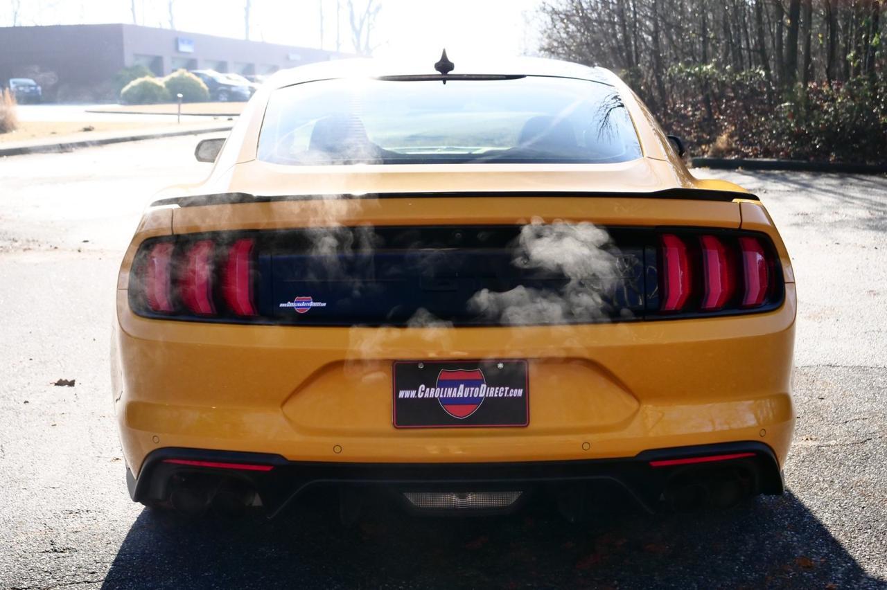 2022 Ford Mustang GT Premium / Black Accent PKG / Cooled Seats / V8! Lincolnton NC